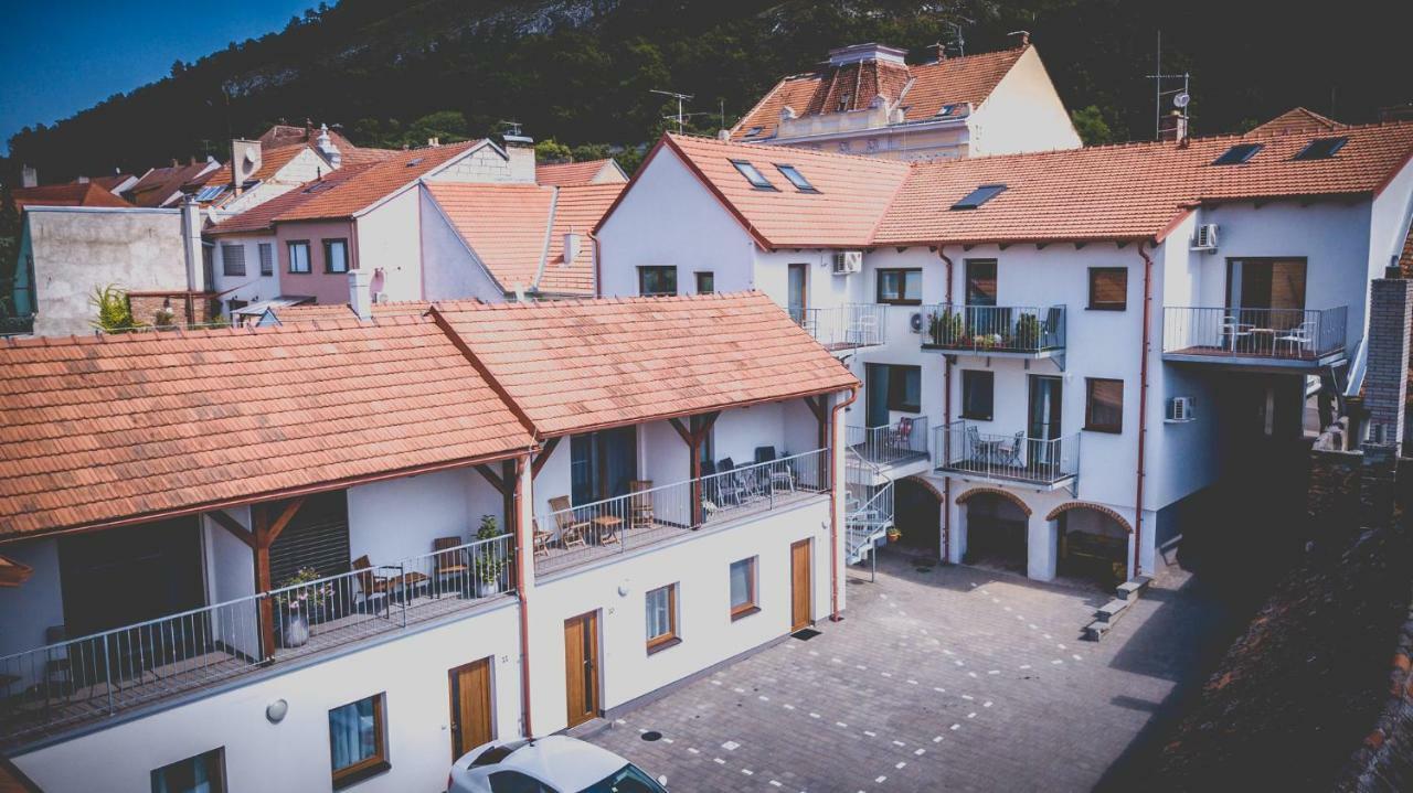 Apartmán Rezidence Mikulov Exterior foto